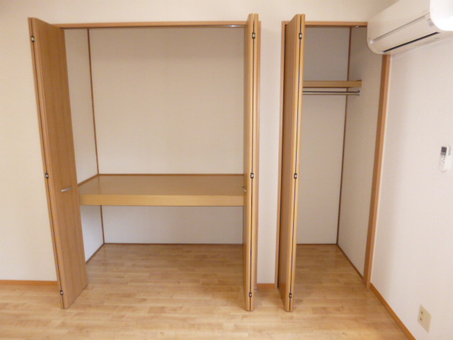 ドミールユーＢの収納