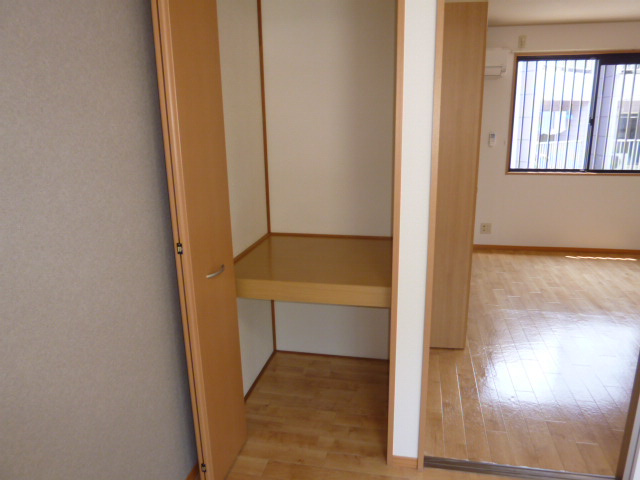 ドミールユーＢの収納