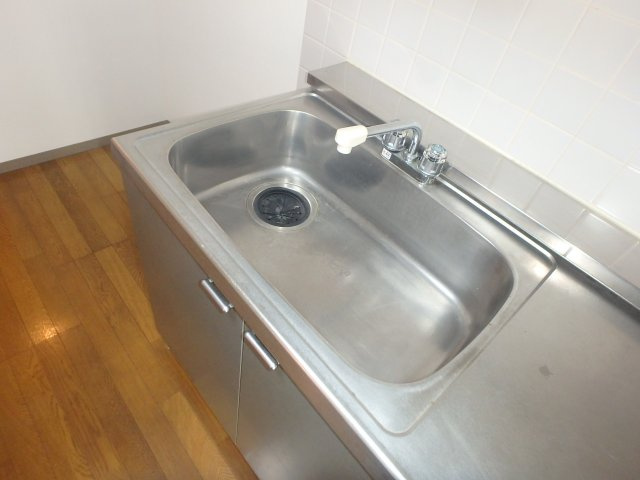 ハウスエムアンドアイＣのキッチン