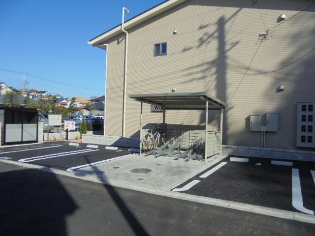 アルドールの駐車場