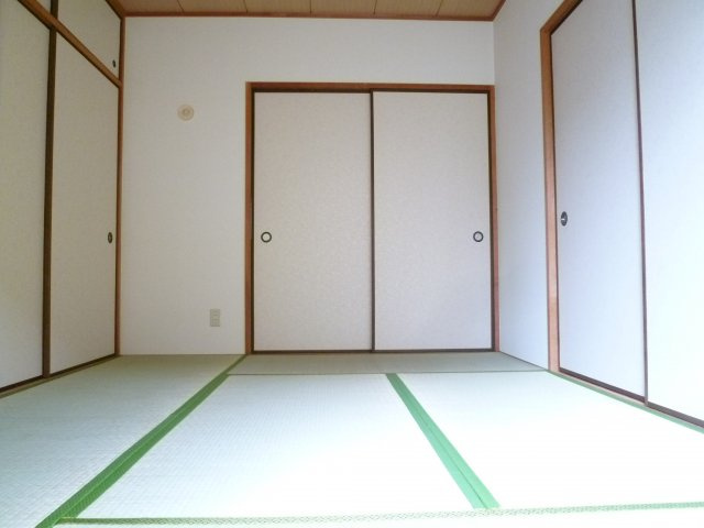 カサパルコ敷津の和室