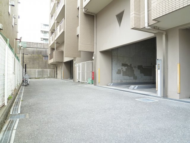 カサパルコ敷津の駐車場