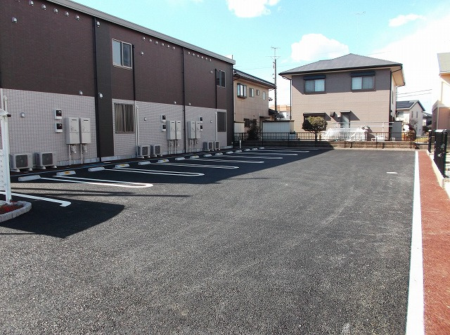 【駐車場】 | エミアス Ⅰ