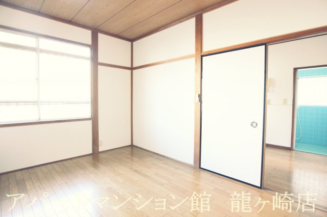 リバティハウスの洋室