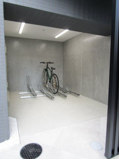 【その他共用部分】 | La Perla Waseda | 駐輪場