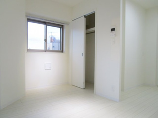 【収納】 | La Perla Waseda | クローゼット