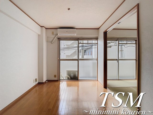 香里大西コーポの洋室