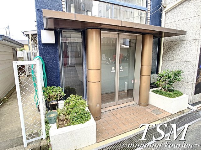 香里大西コーポのエントランス|入り口エントランス