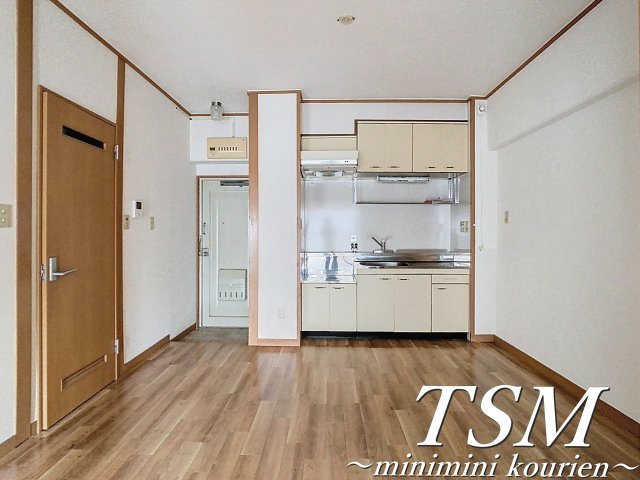 香里大西コーポの居間・リビング