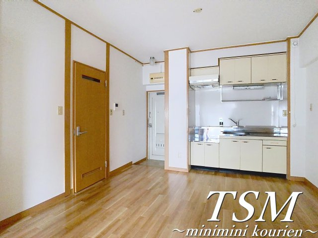 香里大西コーポの居間・リビング