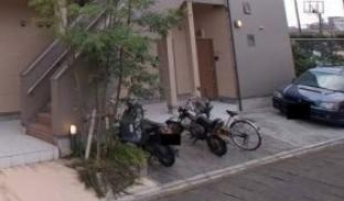 Feliceマカリナの駐車場