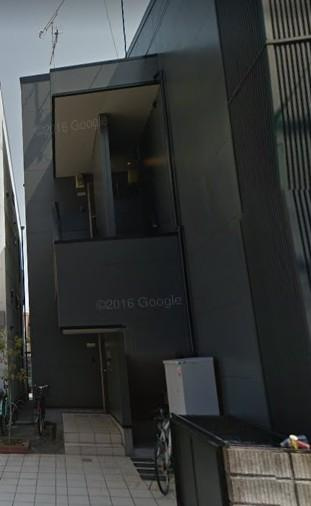 ウィザード箱崎のエントランス