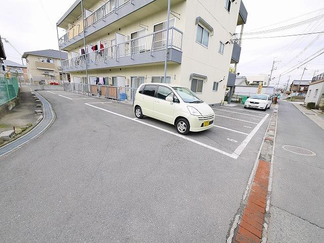 サンフェアリーⅥの駐車場|駐車場です