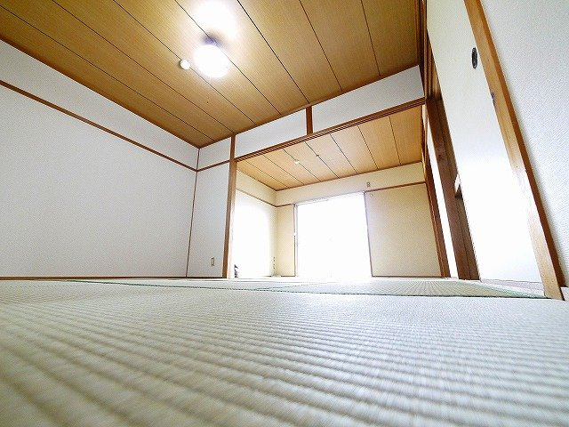 サンフェアリーⅥの居間・リビング|居間です