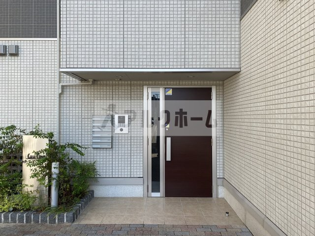 Casa Calma（カーサカルマ）のエントランス|Casa Calma　カーサカルマ（河内国分駅）　エントランス