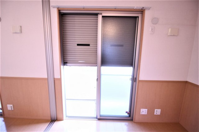 【セキュリティ】 | レフィナードカルチェ　Ａ棟 | シャッター雨戸