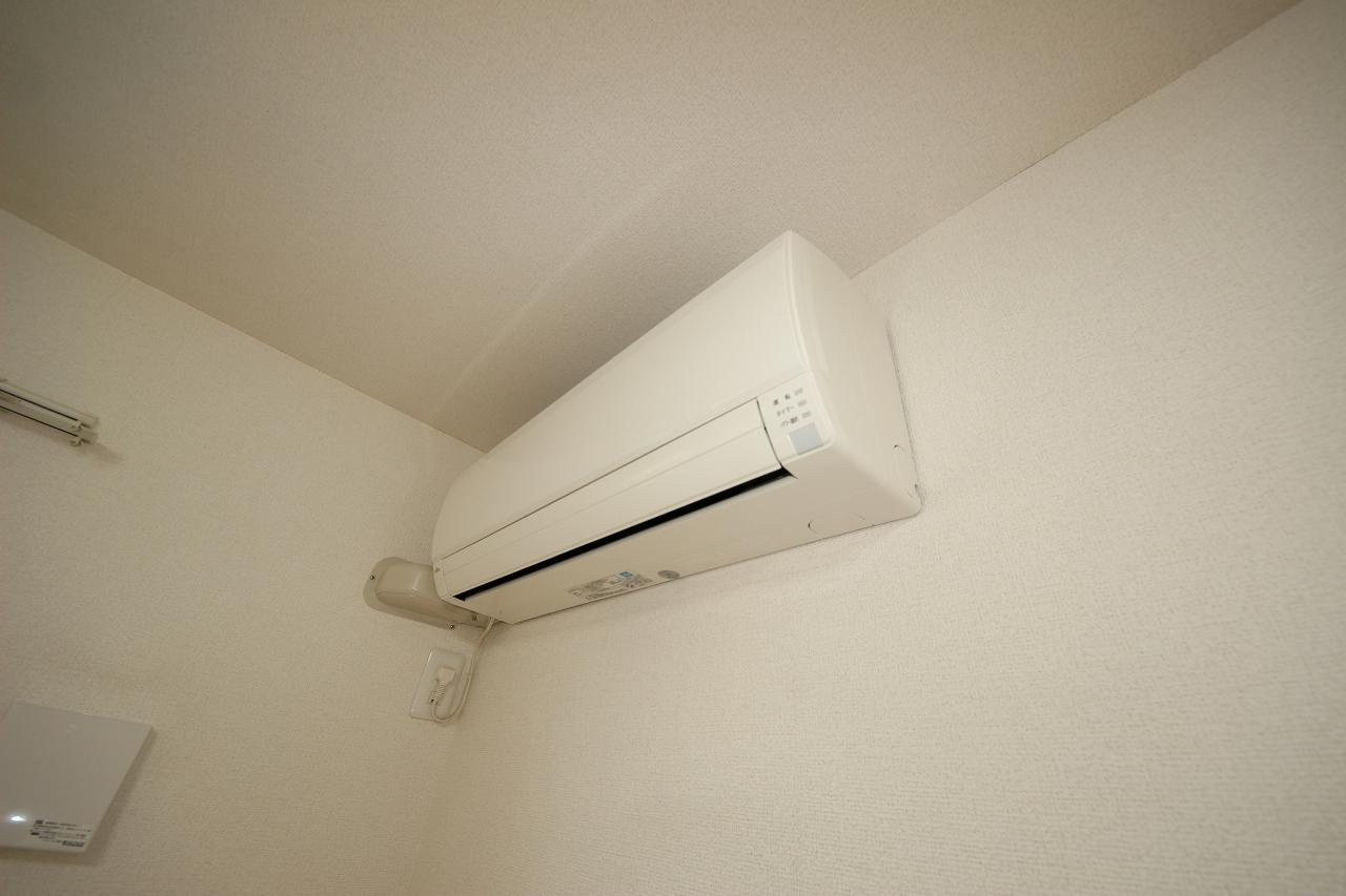 ノーブルの設備|一年中快適に過ごせるエアコン付きです