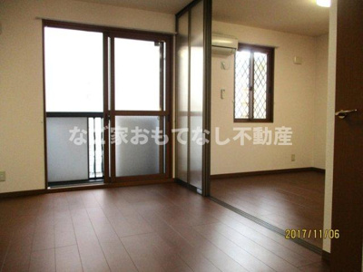 【居間・リビング】 | マノワールE・Y