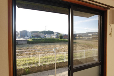 【展望】 | ルミエールカナヤ | 洋室からの眺望です