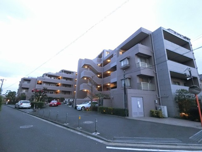 【外観】 | ライオンズヒルズ横浜寺尾 | 京急線「生麦」駅より徒歩15分