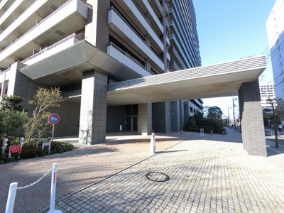 【エントランス】 | フォレシアム　エアリーハウス | 京急大師線「東門前」駅徒歩3分と好立地！