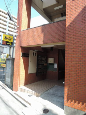 【エントランス】 | グレイス川崎 | 京浜急行本線「京急川崎」駅徒歩8分・JR東海道本線・京浜東北線・南武線「川崎」駅徒歩10分！