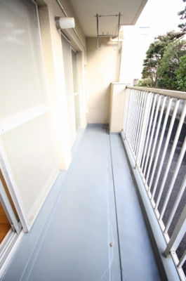 【バルコニー】 | 御陵レジデンス