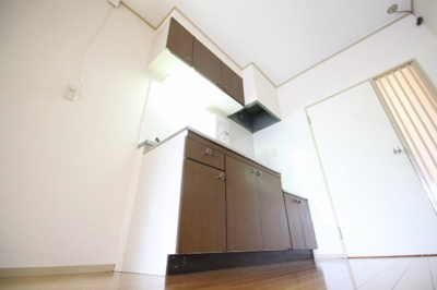 【キッチン】 | 御陵レジデンス