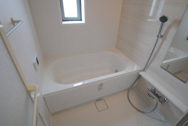 コーエー　アビタシオンの浴室