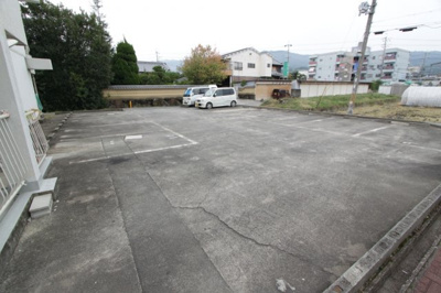 【駐車場】 | サントーマンション