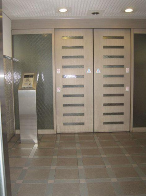 【エントランス】 | エスリード本町