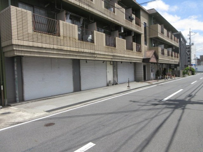 【外観】 | グランドセゾン西大寺店舗