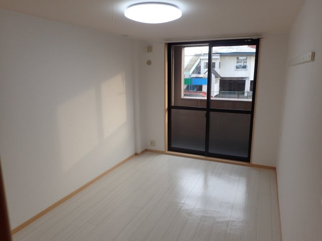 ネオコスモ加木屋Ｂの寝室