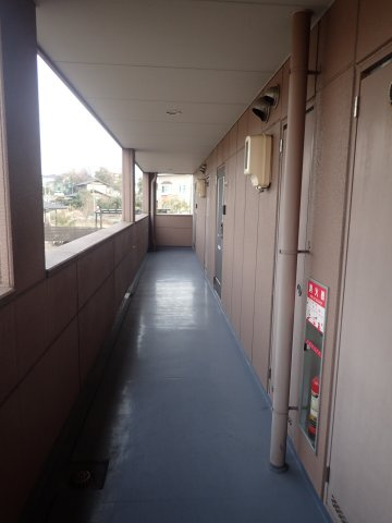 ネオコスモ加木屋Ｂのロビー