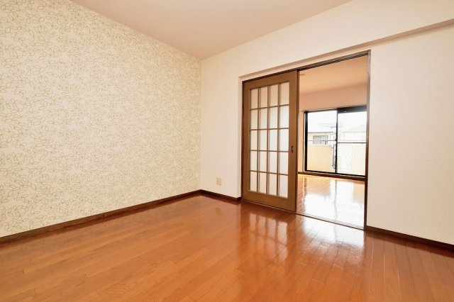 ベルグラン古市2の居間・リビング|ベルグラン古市2 204号室