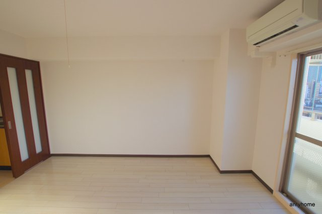 インベスト北梅田　仲介手数料無料の寝室