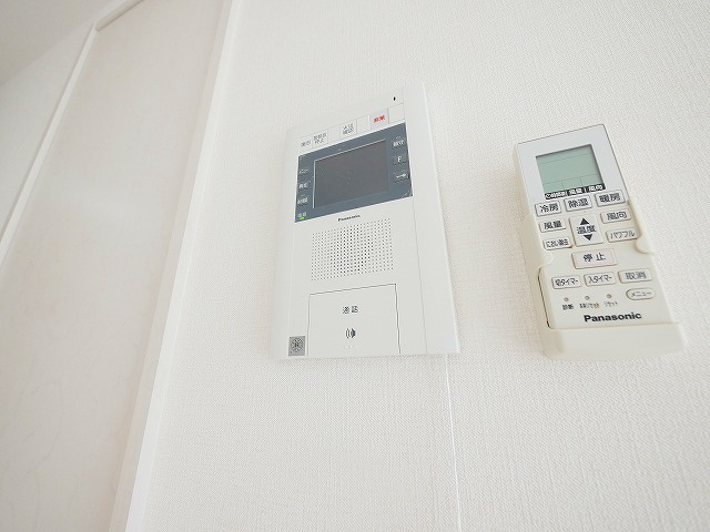 ロイヤルステージ新大宮のセキュリティ|モニター付きインターホン