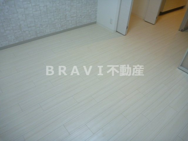 ファーストフィオーレ心斎橋イーストⅡ　BRAVI不動産の居間・リビング|【ファーストフィオーレ心斎橋イーストⅡ】使いやすい居間です