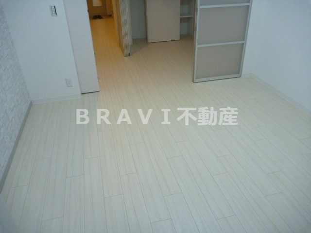 ファーストフィオーレ心斎橋イーストⅡ　BRAVI不動産の洋室|【ファーストフィオーレ心斎橋イーストⅡ】洋室です