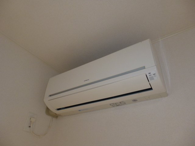 ローレル倉敷Aの設備|エアコン