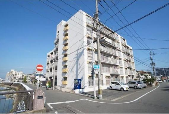 コーポ諸岡