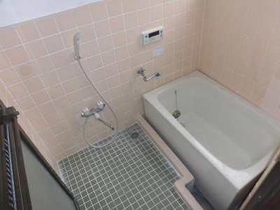 【浴室】 | 緑町貸家 | 追焚き付