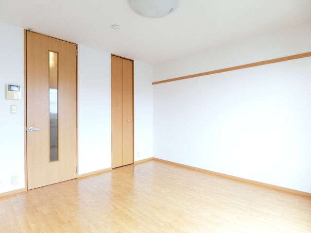 クオリア東茱萸木の洋室
