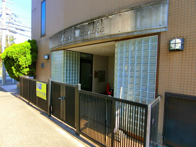 カーサ寺池のエントランス