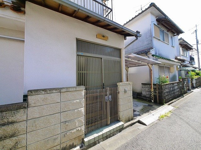 押熊武田邸のエントランス