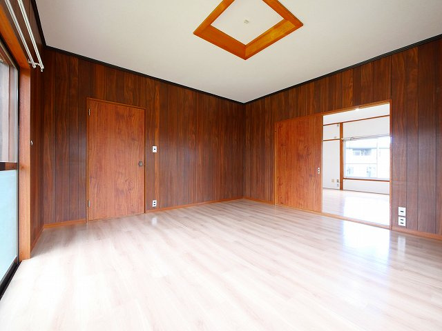 敷島町戸建（敷島町１丁目）の洋室