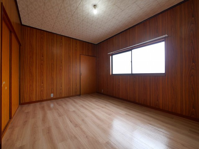 敷島町戸建（敷島町１丁目）の洋室