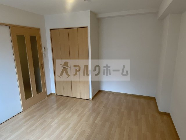 ルミエール八尾駅前の居間・リビング|ルミエール八尾駅前　居室スペース