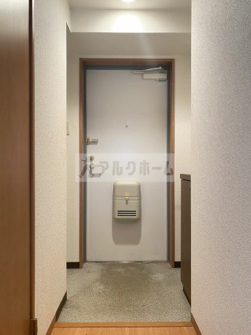 ルミエール八尾2の玄関