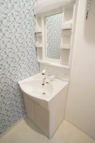 ONLYONE宝塚山本Ⅱの洗面所